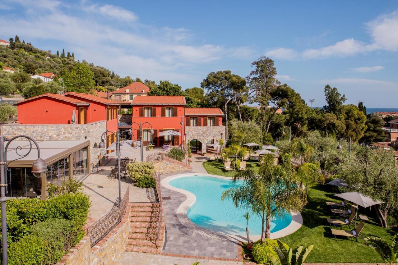 Leonardo Resort Imperia Luaran gambar